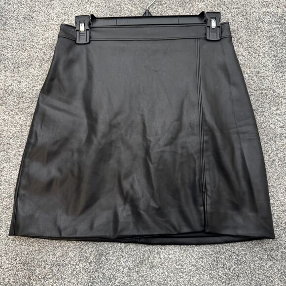 Hollister Skirt S Faux Leather Goth Streetwear Edgy Rock & Roll Night Out Punk - Picture 1 of 15